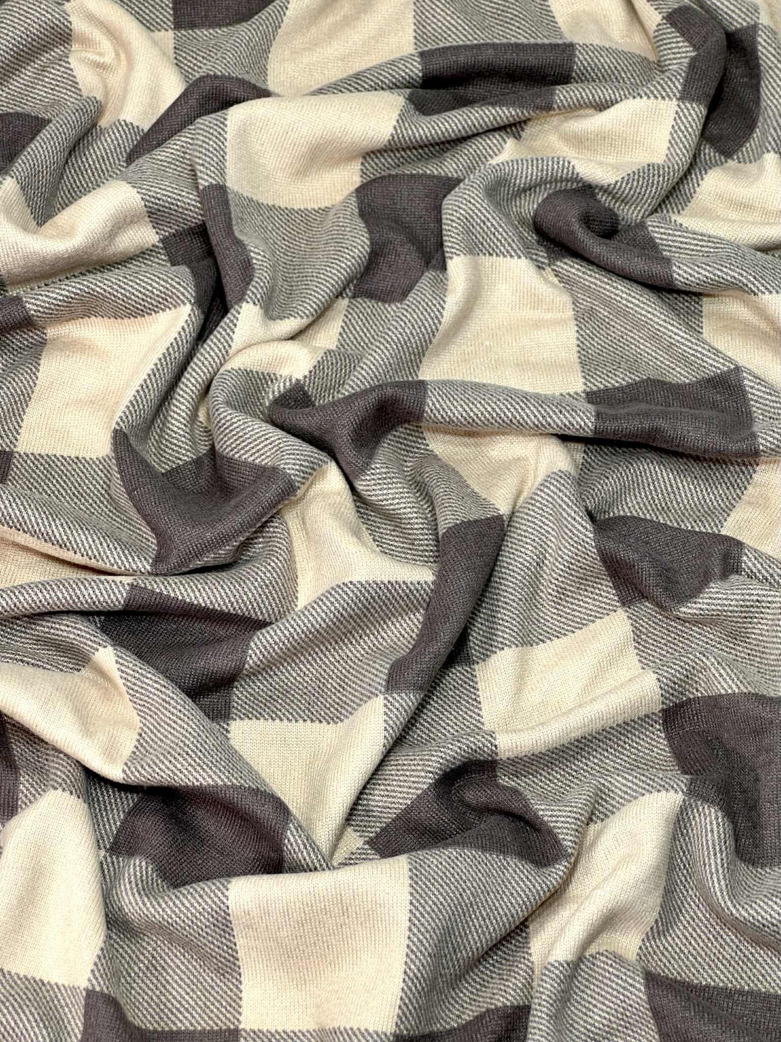 (SWEATER KNIT/ OAKLEY) BROWN AND TAUPE GINGHAM PLAID (1)