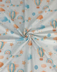 (YUMMY RIB) HOT AIR BALLOONS AND CLOUDS ON LIGHT BLUE