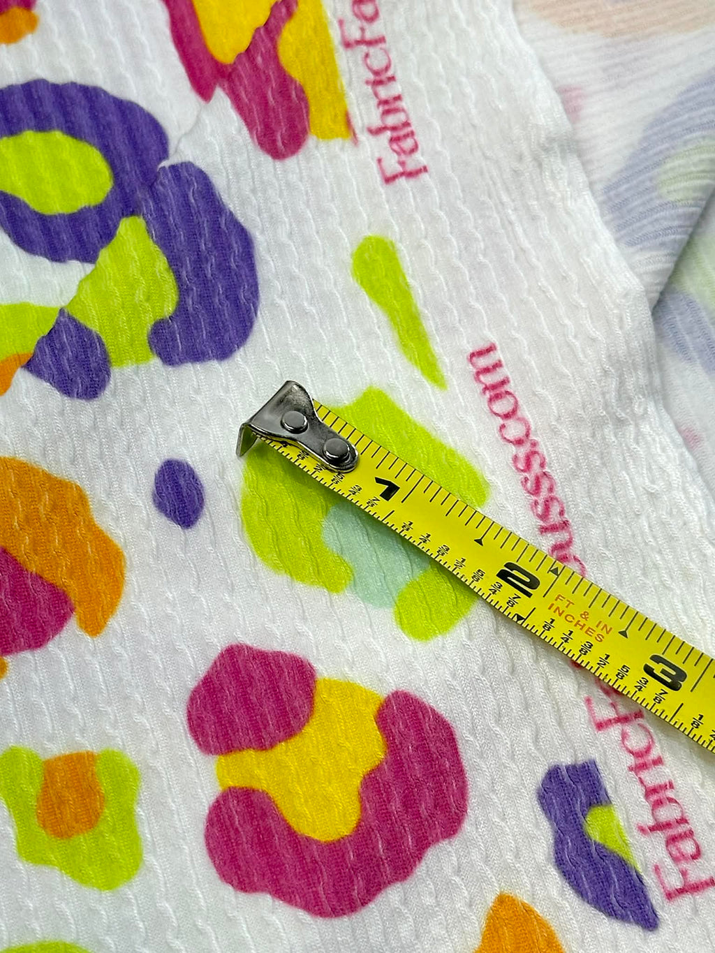(URBAN RIB) MULTI COLORFUL CHEETAH PRINT ON OFF WHITE