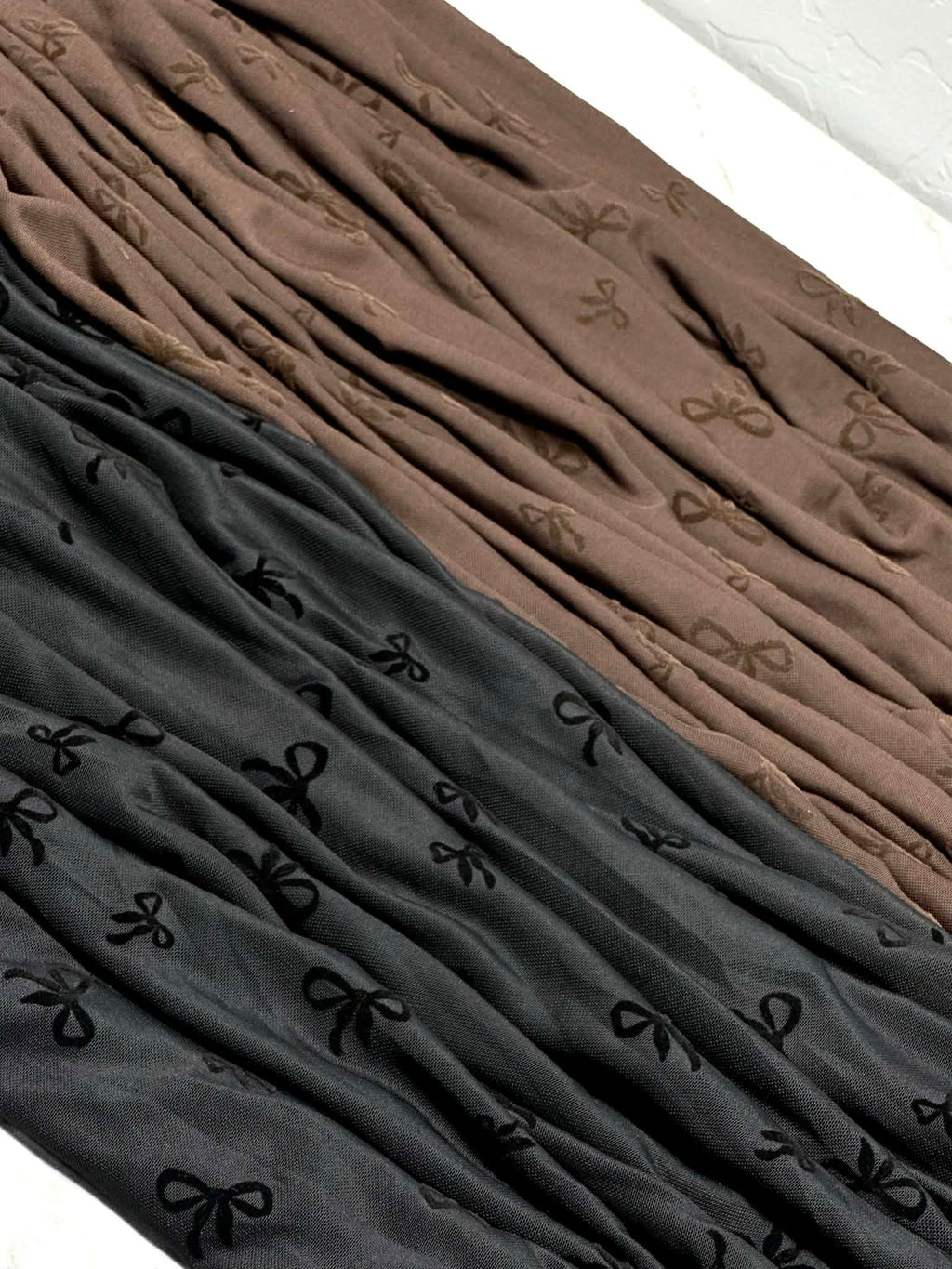 (MESH) BROWN 3D BOWS ON BROWN