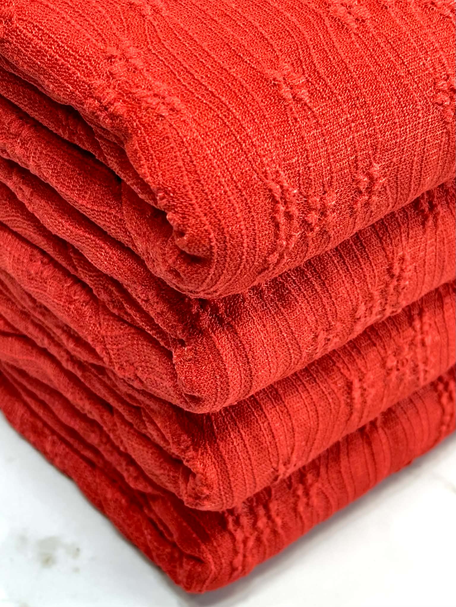 (LACE) 3D RED FLOWER PATTERN