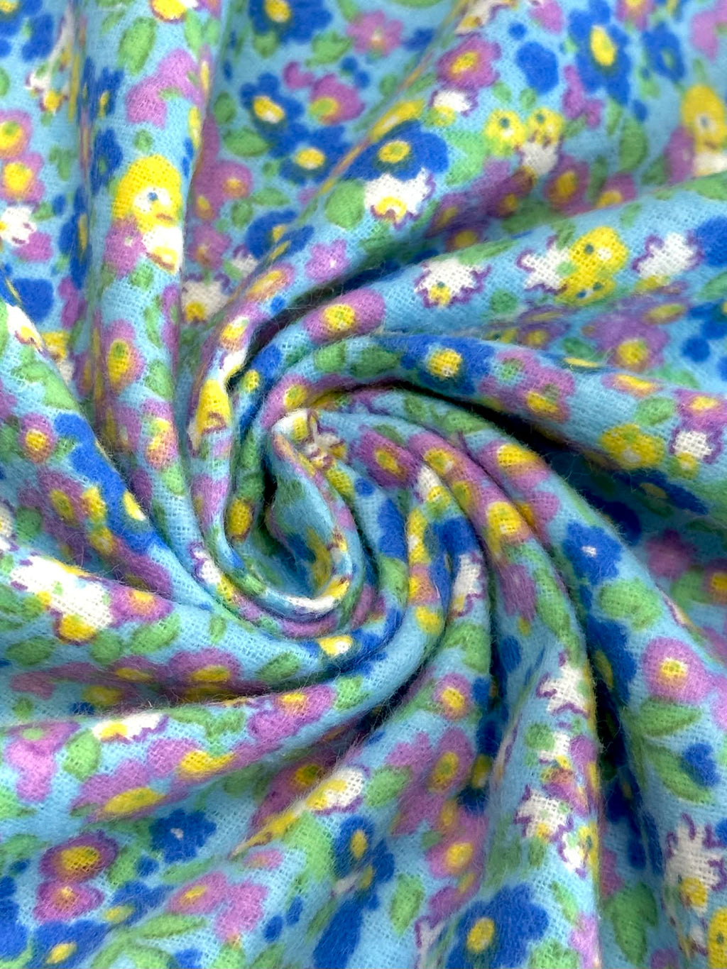 (FLANNEL COTTON) FLORAL PATTERN ON BLUE