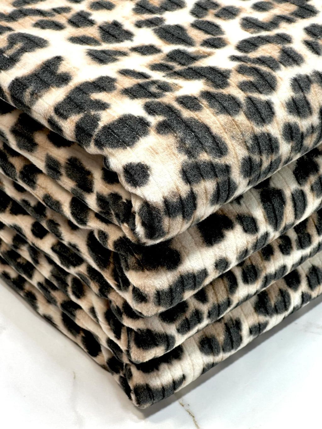 (BRUSHED WIDE RIB) BLACK AND TAN CHEETAH(3)