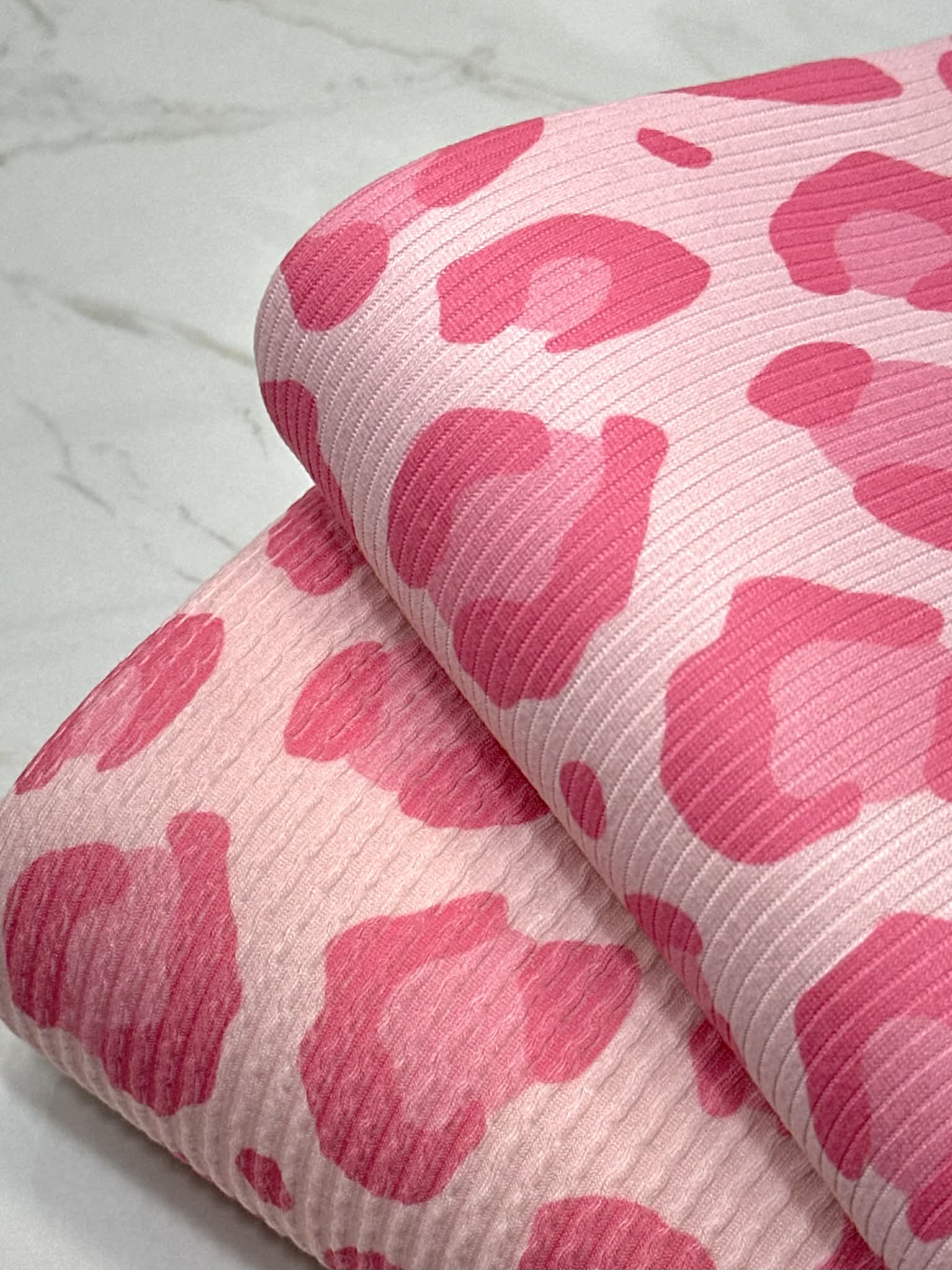 (4X2 YUMMY RIB) PINK CHEETAH ON LIGHT PINK