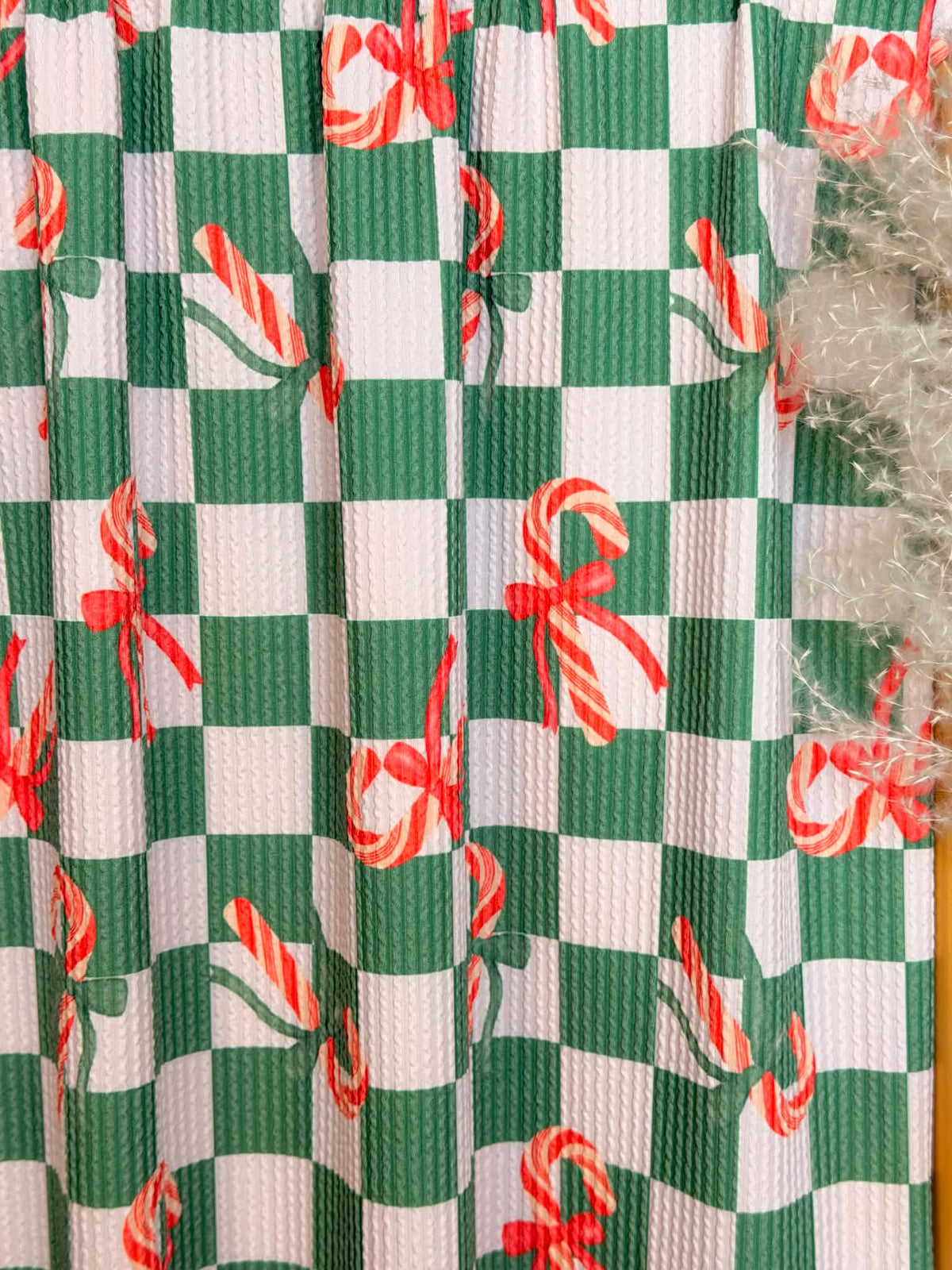 (URBAN RIB) CANDY CANES ON GREEN AND OFF WHITE CHECKERED