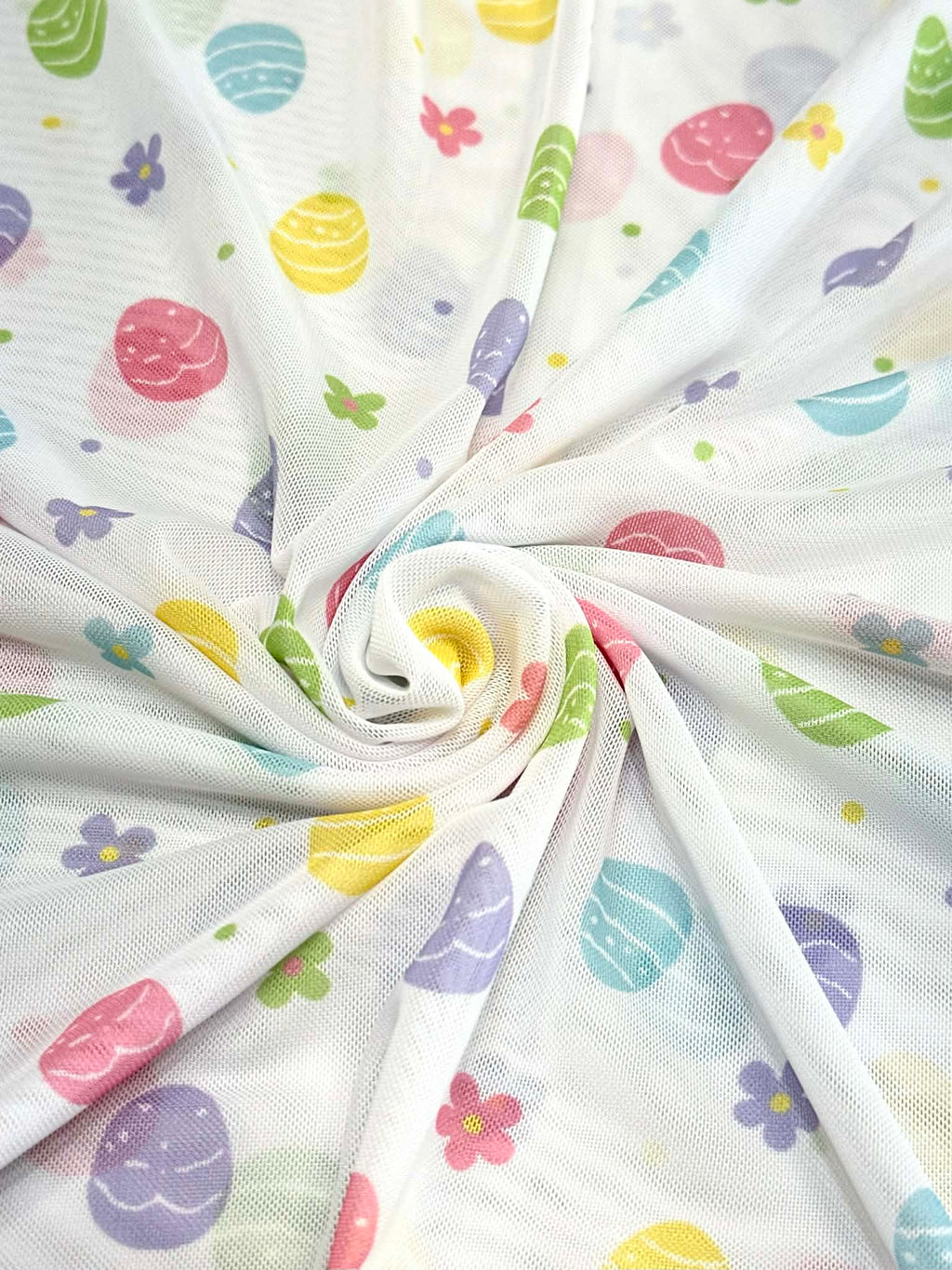 (MESH) PASTEL COLOR EGGS AND TINY FLOWERS ON OFF WHITE