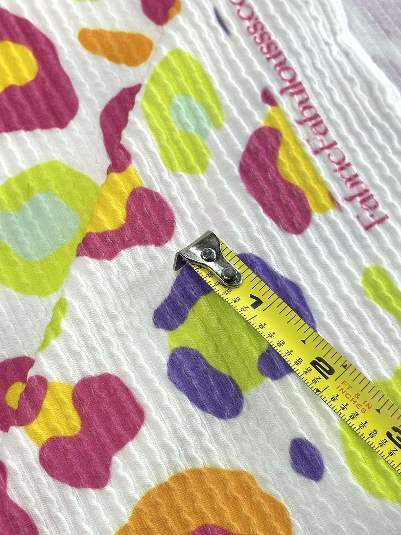 (URBAN RIB) MULTI COLORFUL CHEETAH PRINT ON OFF WHITE