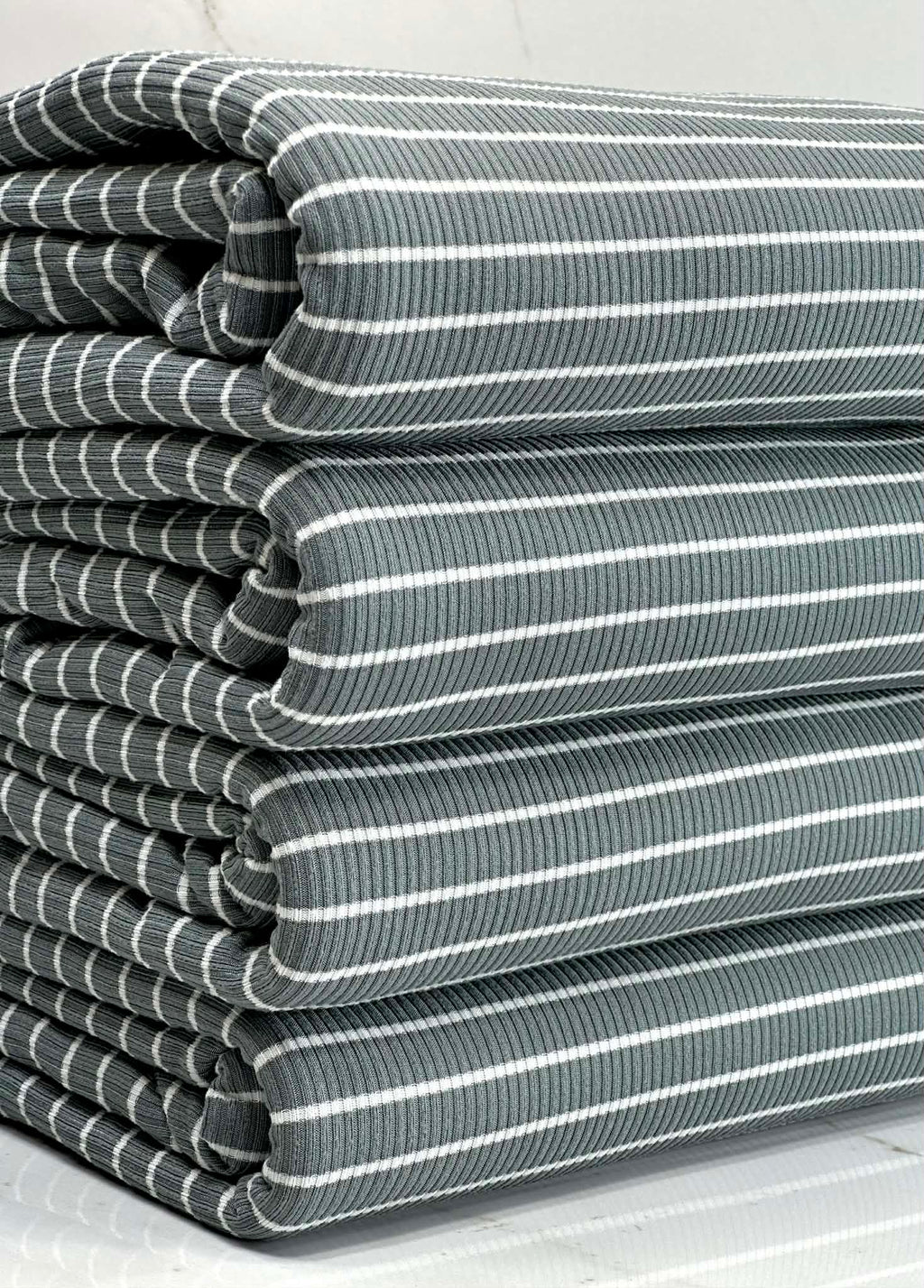 (2X1 YUMMY RIB) OFF WHITE STRIPES ON SILVER