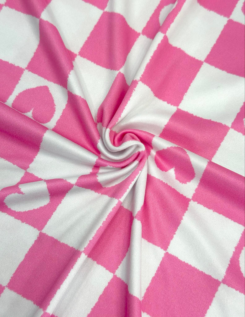 (DBP) PINK AND WHITE HEART CHECKERED