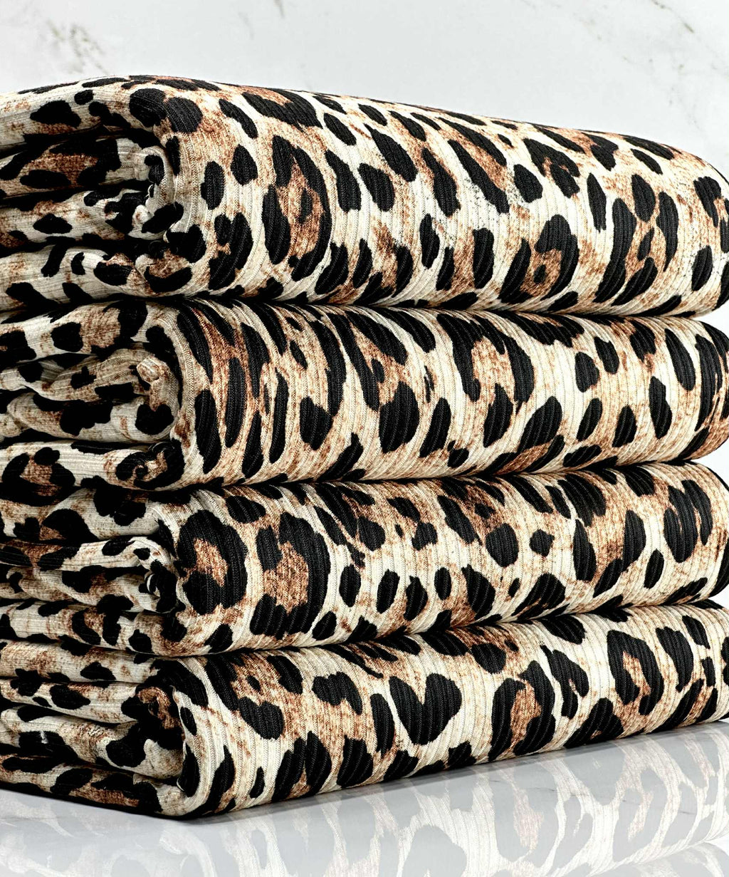 (4x2 YUMMY RIB) BROWN CHEETAH ON IVORY