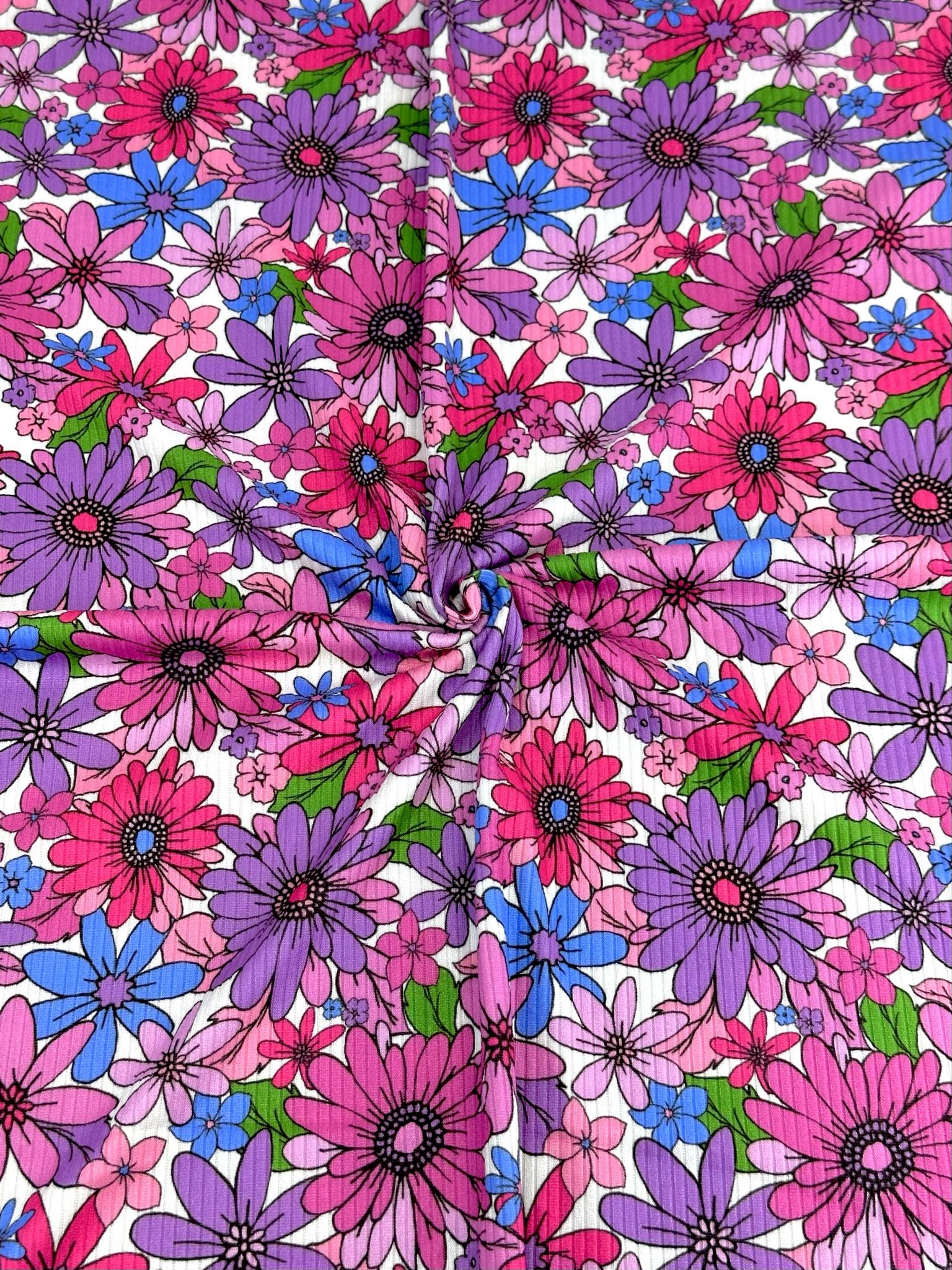 (YUMMY RIB) MAGENTA, PURPLE, FUCHSIA AND BLUE FLOWERS ON WHITE