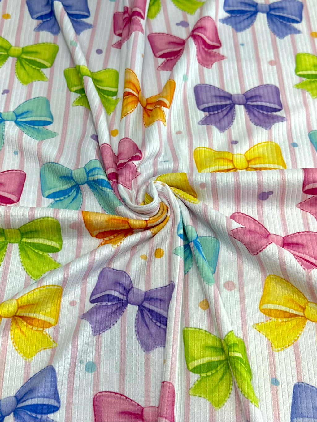 (4X2 YUMMY RIB) COLORFUL BOWS AND PINK STRIPES ON OFF WHITE