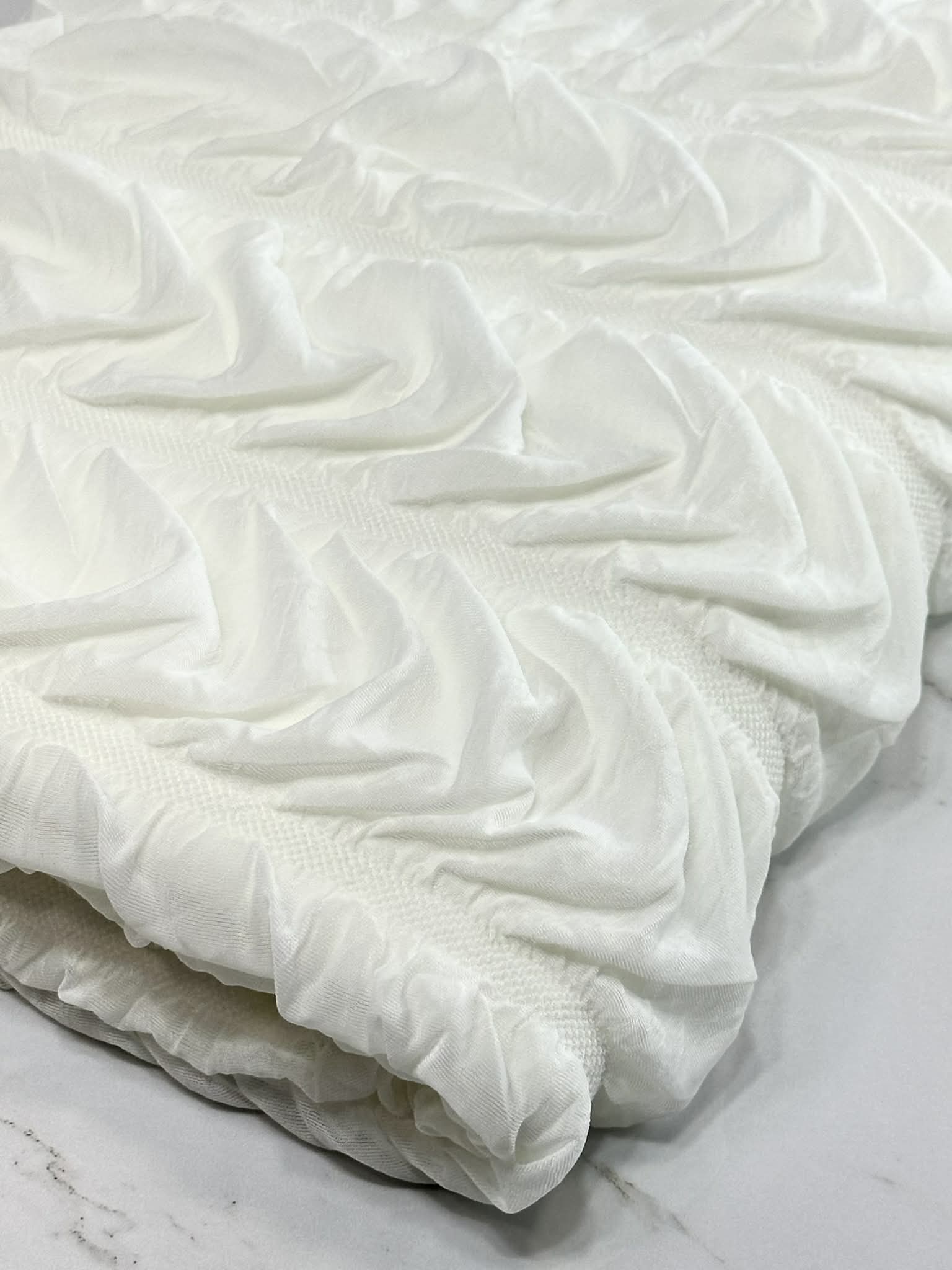 (KOREAN JACQUARD) OFF WHITE VERTICAL