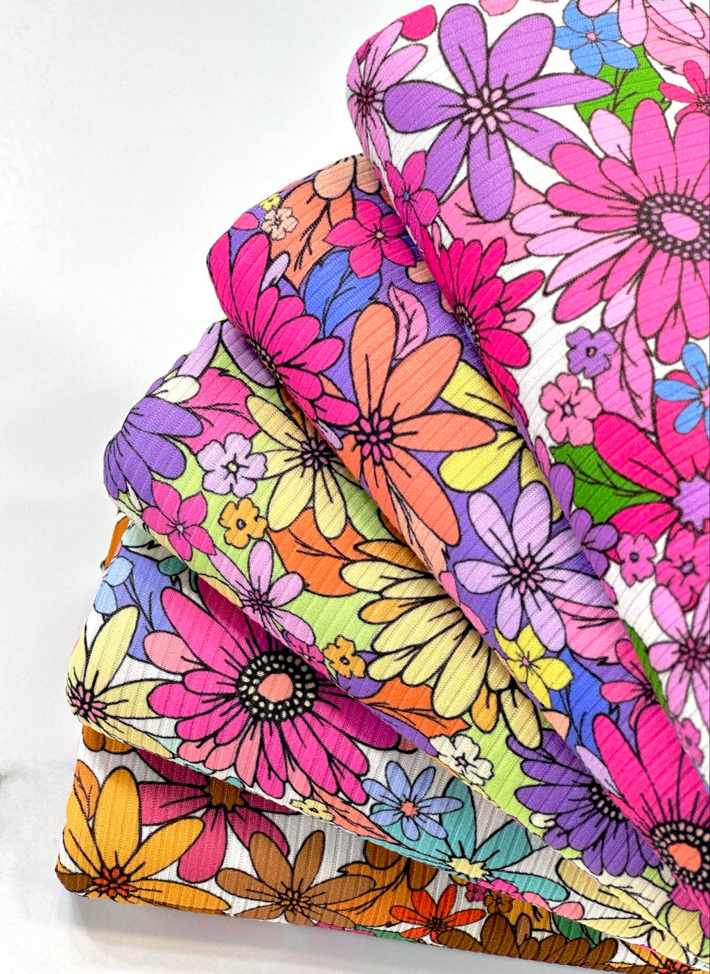 (YUMMY RIB) MAGENTA, PURPLE, FUCHSIA AND BLUE FLOWERS ON WHITE(2)