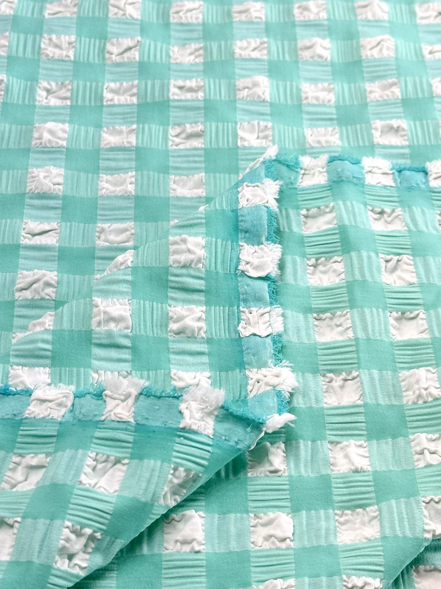 (POPCORN/ BUBBLE) MINT AND OFF WHITE GINGHAM PATTERN