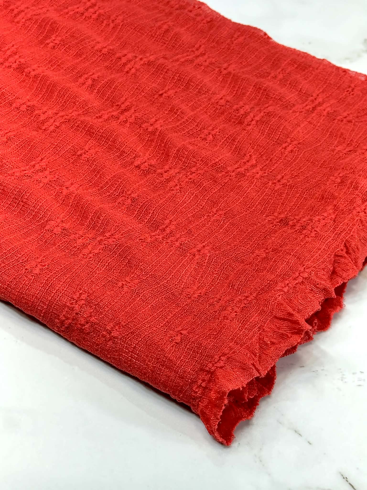 (LACE) 3D RED FLOWER PATTERN