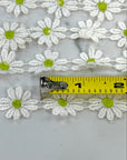 (TRIM) EMBROIDERED WHITE FLOWERS WITH LIME