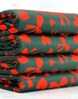 (4X2 YUMMY RIB) RED HEARTS AND BOWS ON VINTAGE DARK GREEN