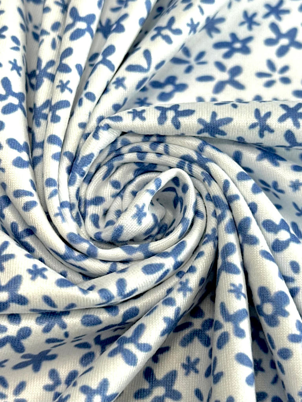 (DBP) TINY BLUE FLOWERS ON OFF WHITE
