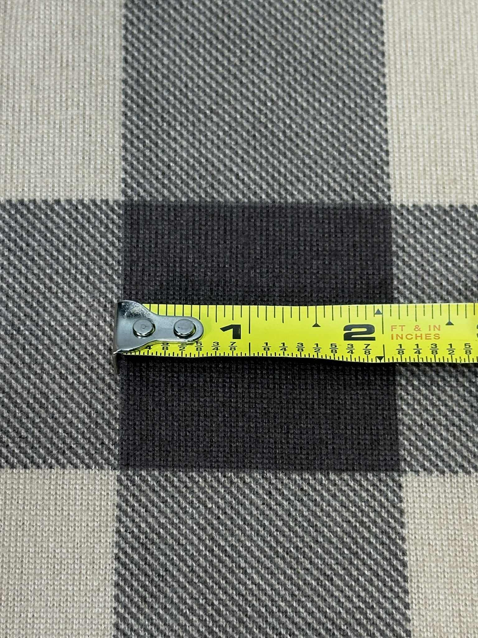 (SWEATER KNIT/ OAKLEY) BROWN AND TAUPE GINGHAM PLAID (1)