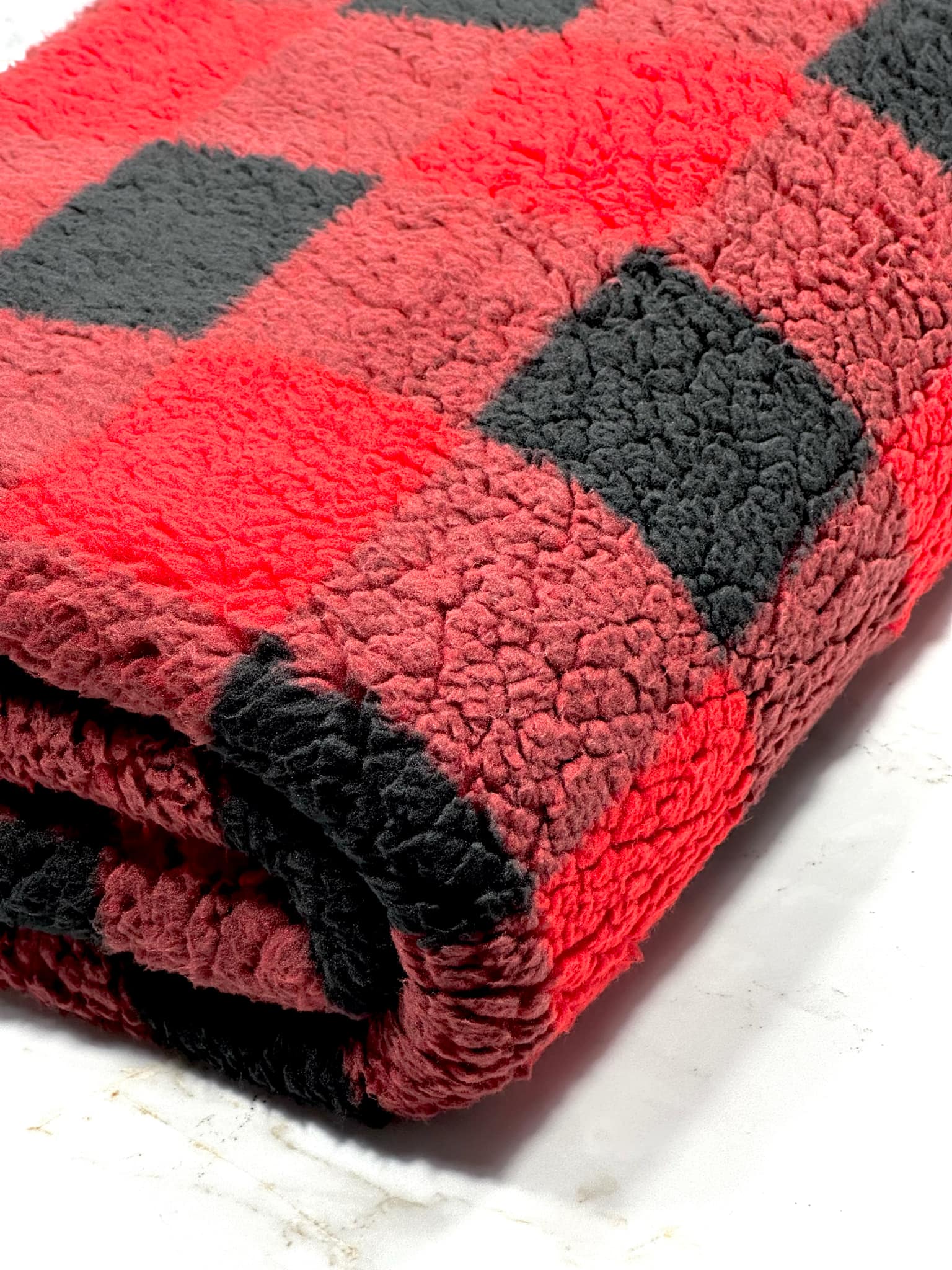 (SHERPA) RED AND BLACK BUFFALO PLAID