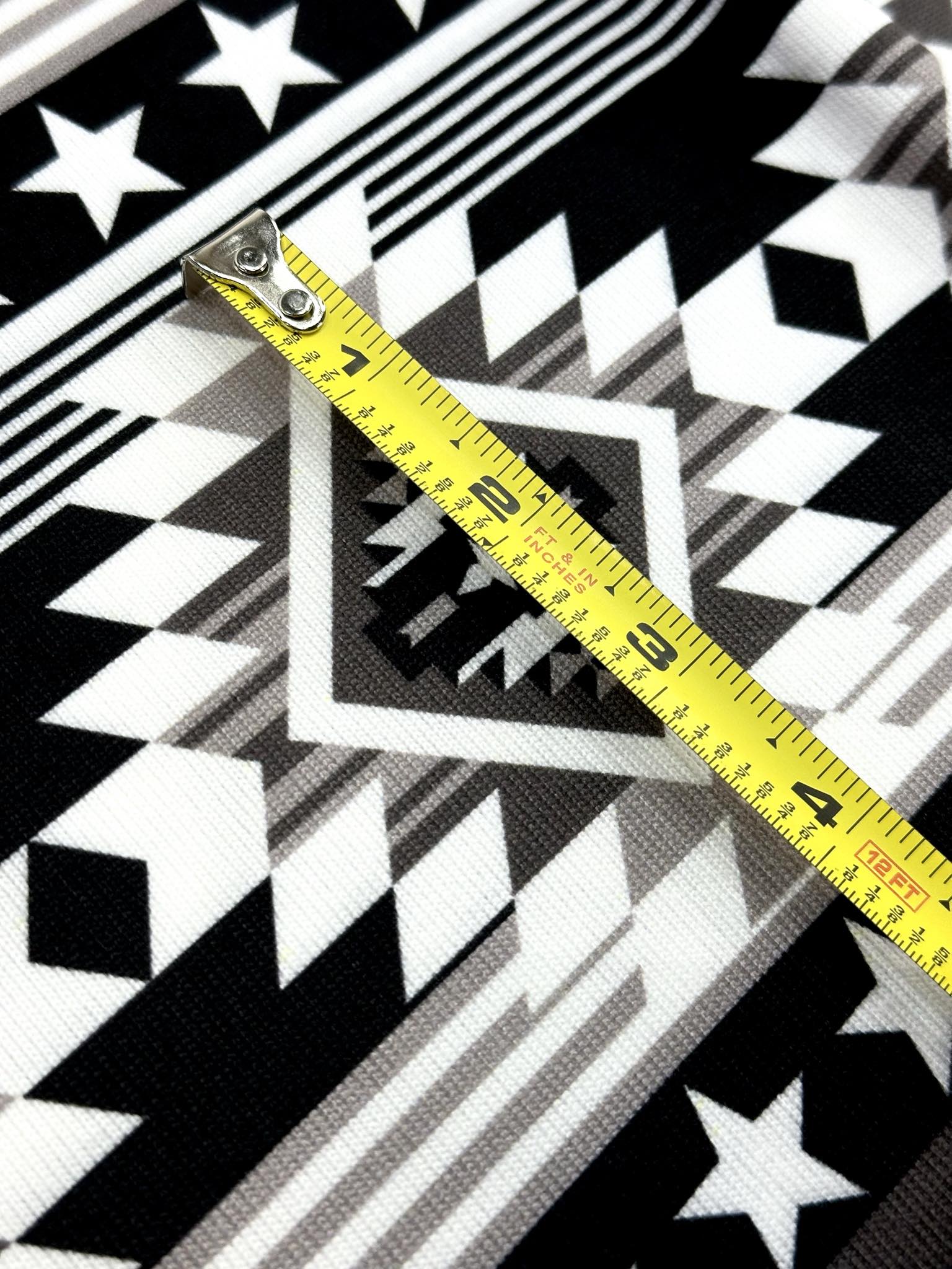 (SWEATER KNIT/ OAKLEY) BLACK, WHITE, AND CHARCOAL WESTERN STAR PATTERN (1)