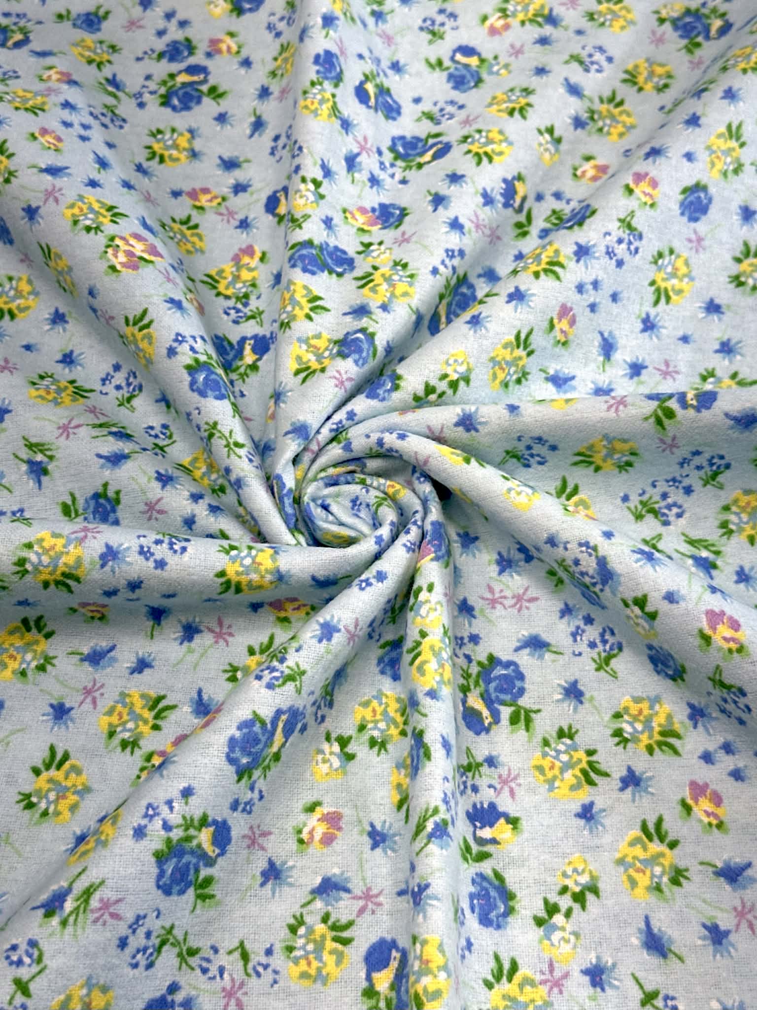 (FLANNEL COTTON) FLORAL PATTERN ON LIGHT BLUE