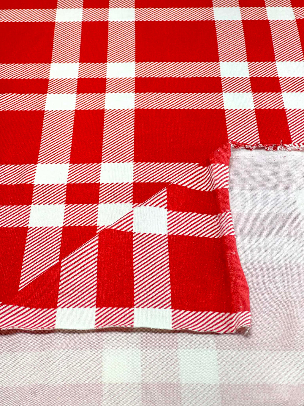 (SWEATER KNIT/ OAKLEY) RED AND OFF WHITE PLAID(5)