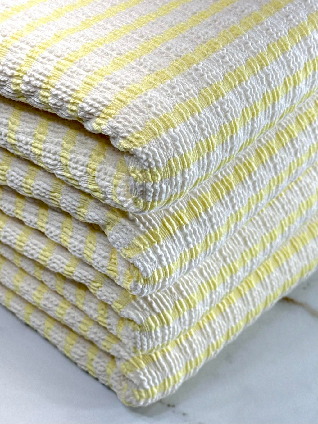 (GUAPO STRIPE) YELLOW STRIPES ON IVORY