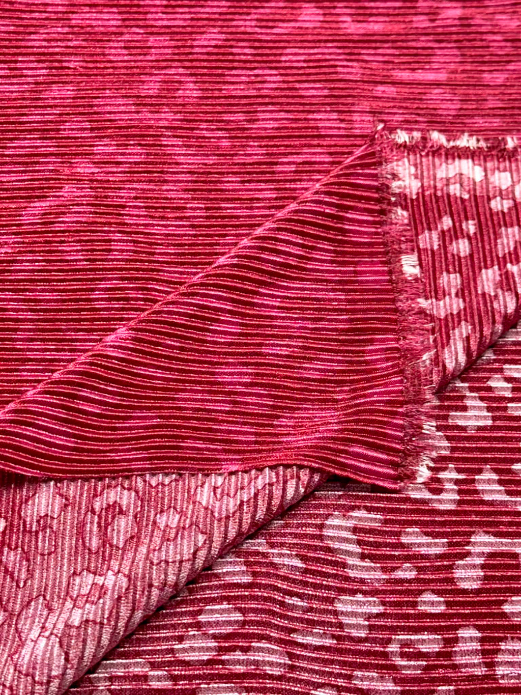 (PLEATED) CHEETAH ON DARK FUCHSIA (3)
