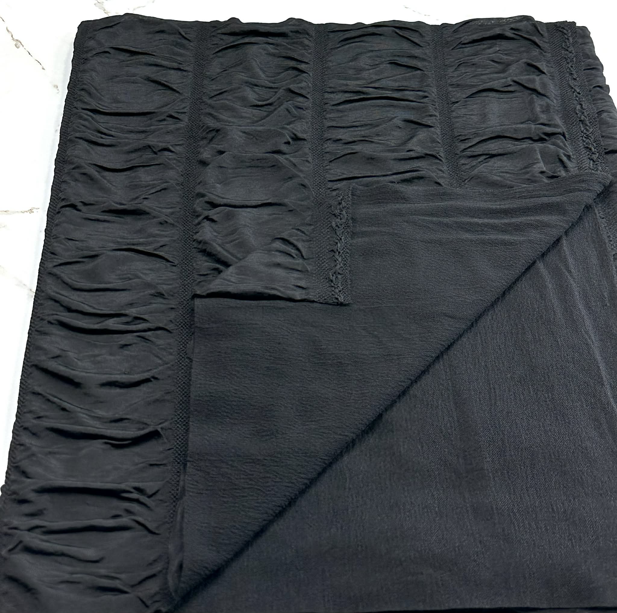 (KOREAN JACQUARD) BLACK VERTICAL