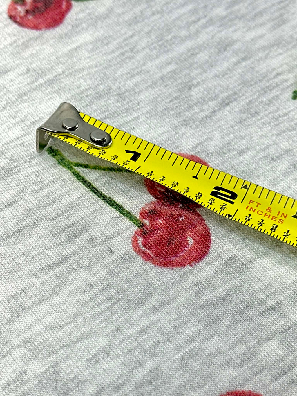 (FRENCH TERRY) RED CHERRIES ON HEATHER GRAY