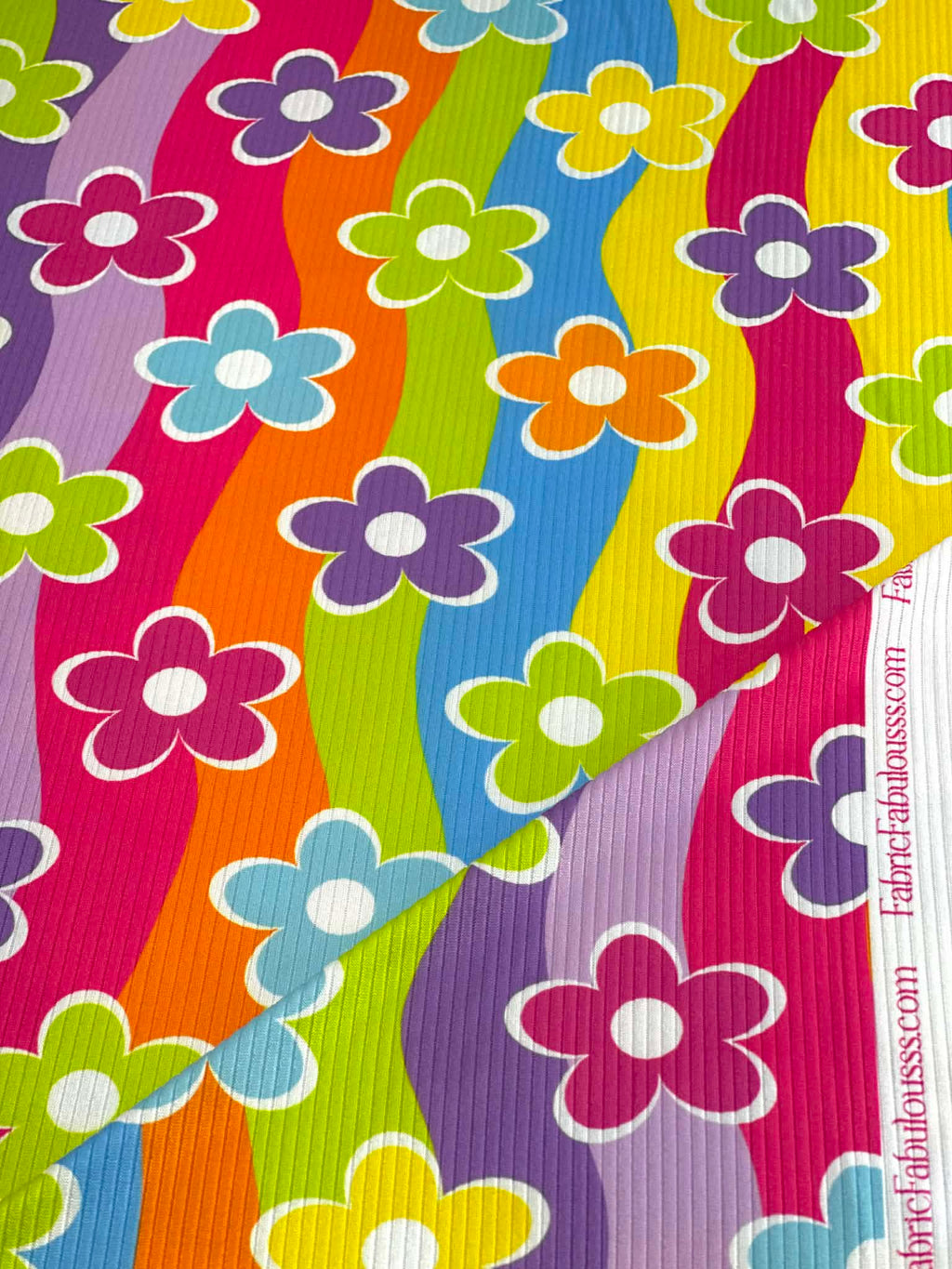 (4X2 YUMMY RIB) BRIGHT COLORFUL FLOWERS ON COLORFUL WAVE