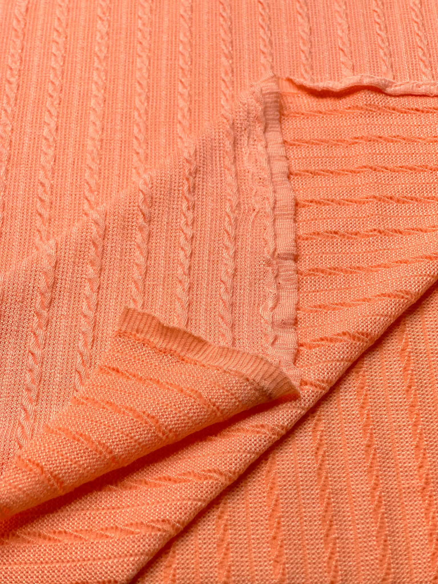 (CABLE KNIT) SALMON (1)