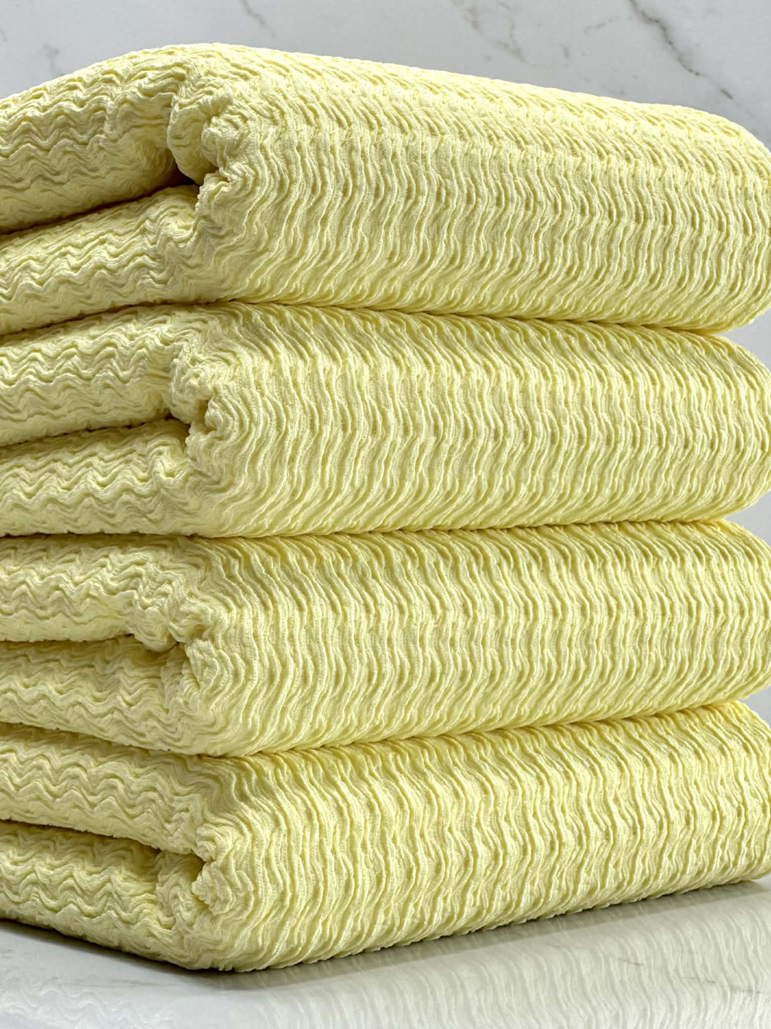 (WAVY CRINKLE) YELLOW