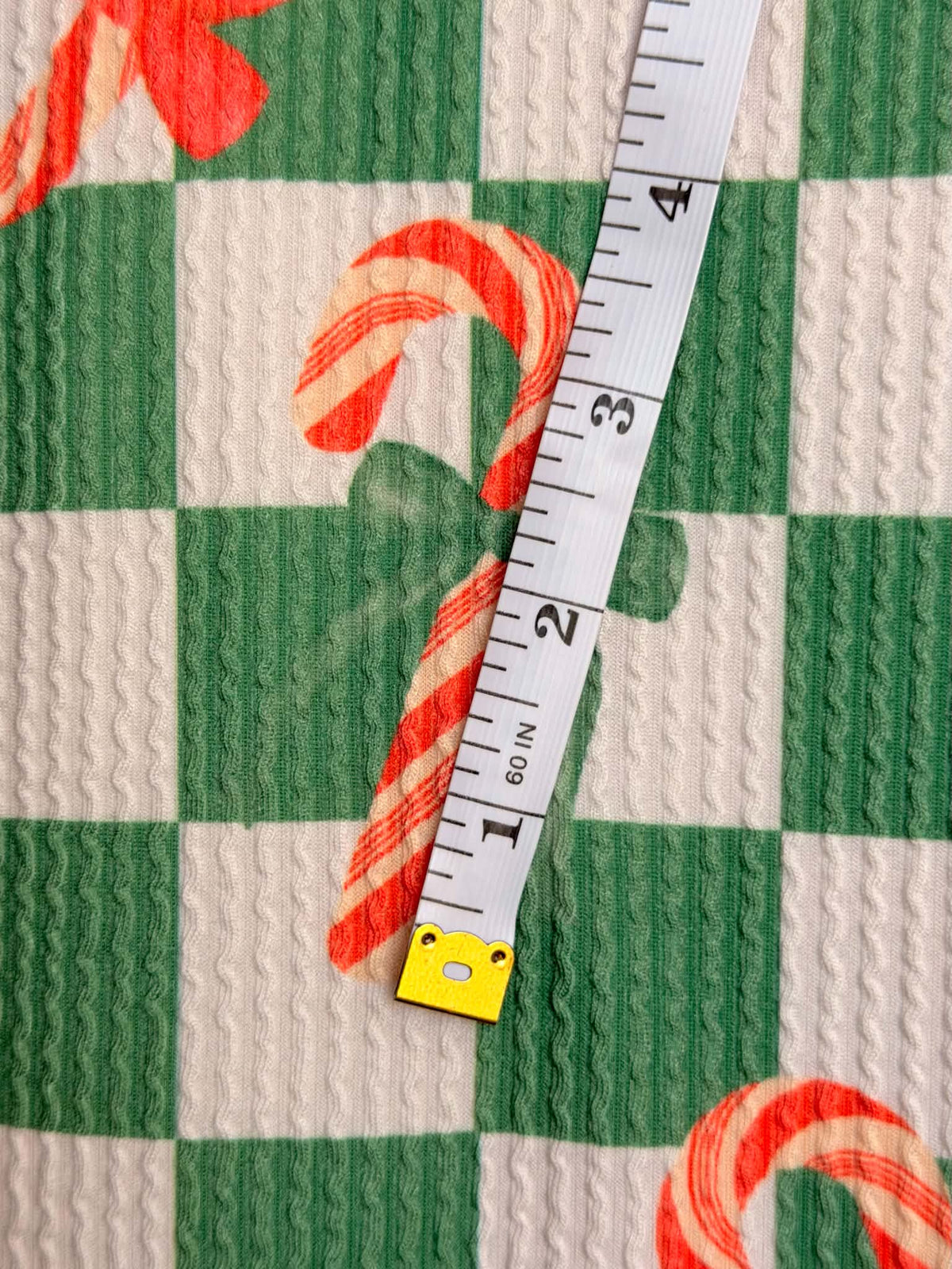 (URBAN RIB) CANDY CANES ON GREEN AND OFF WHITE CHECKERED