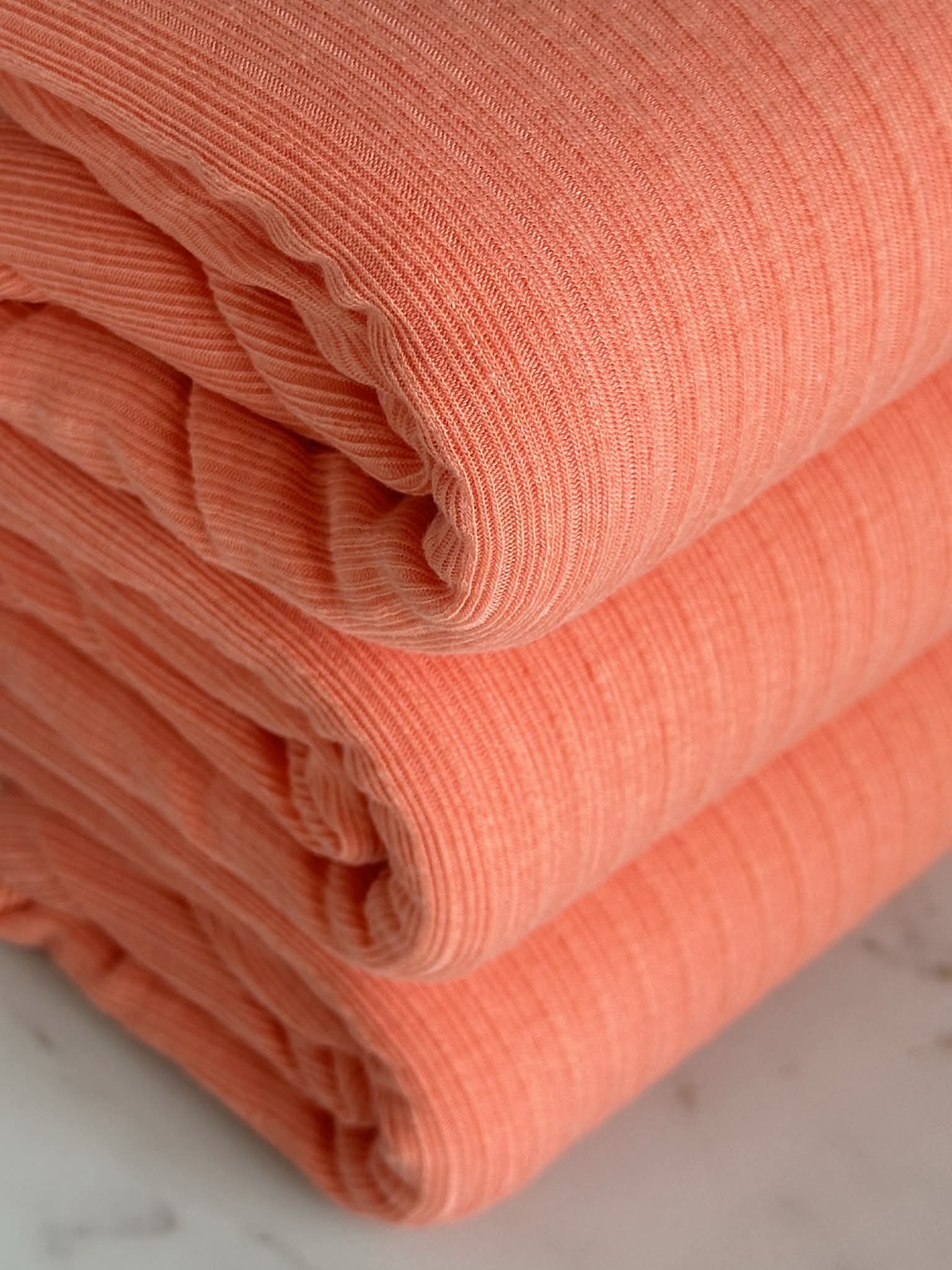(VARIGATED RIB) SALMON