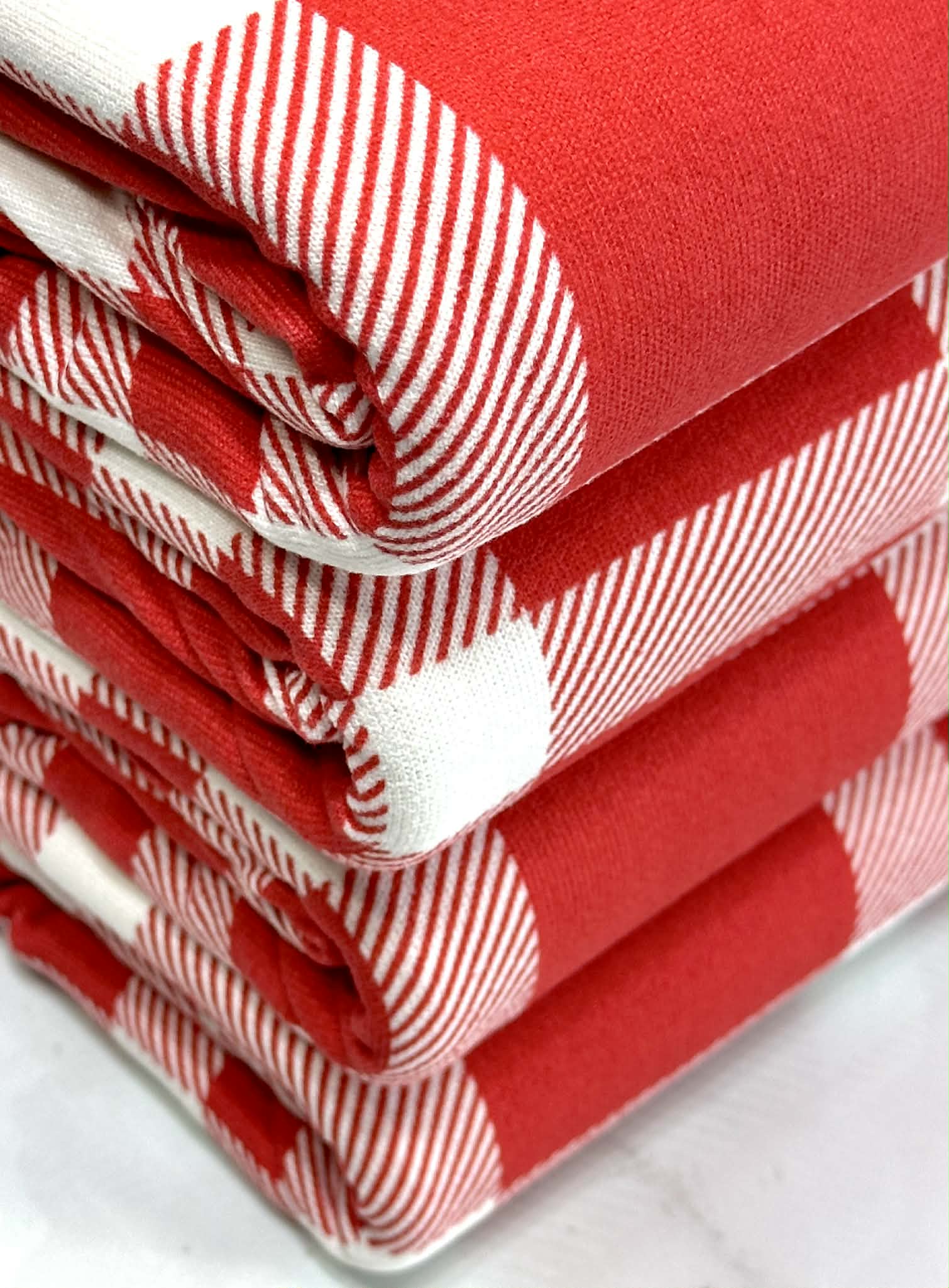 (SWEATER KNIT/ OAKLEY) RED AND OFF WHITE PLAID(5)