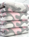 (SWEATER KNIT) PINK, GRAY, AND OFF WHITE CAMOUFLAUGE