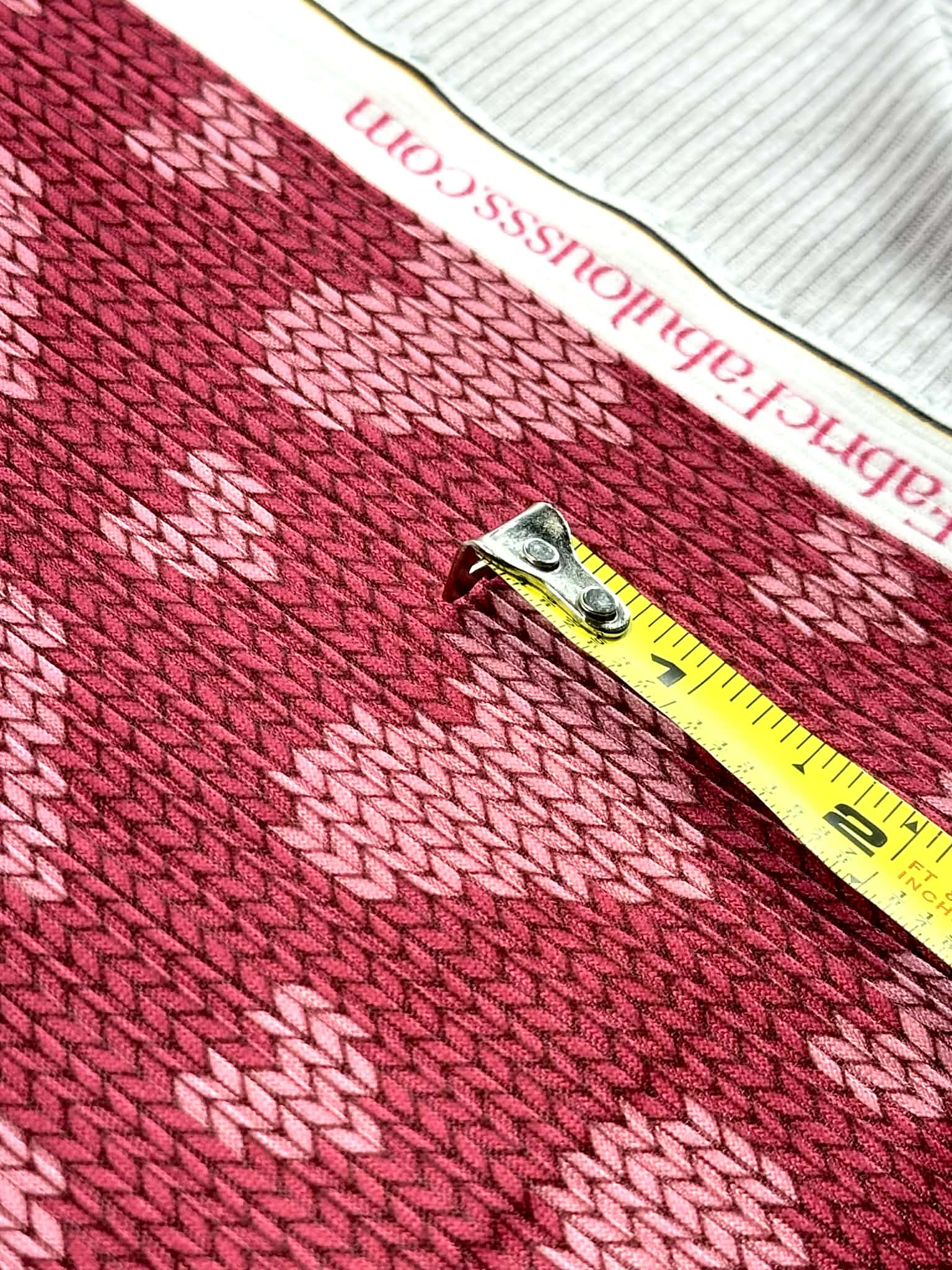 (4X2 YUMMY RIB) PINK KNIT HEARTS ON VINTAGE STRAWBERRY