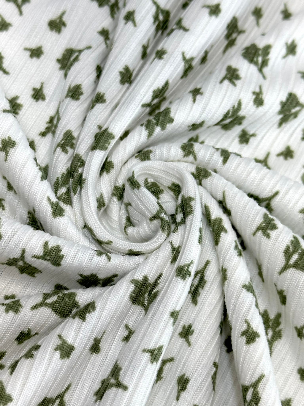 (4X2 YUMMY RIB) TINY OLIVE FLOWERS ON OFF WHITE