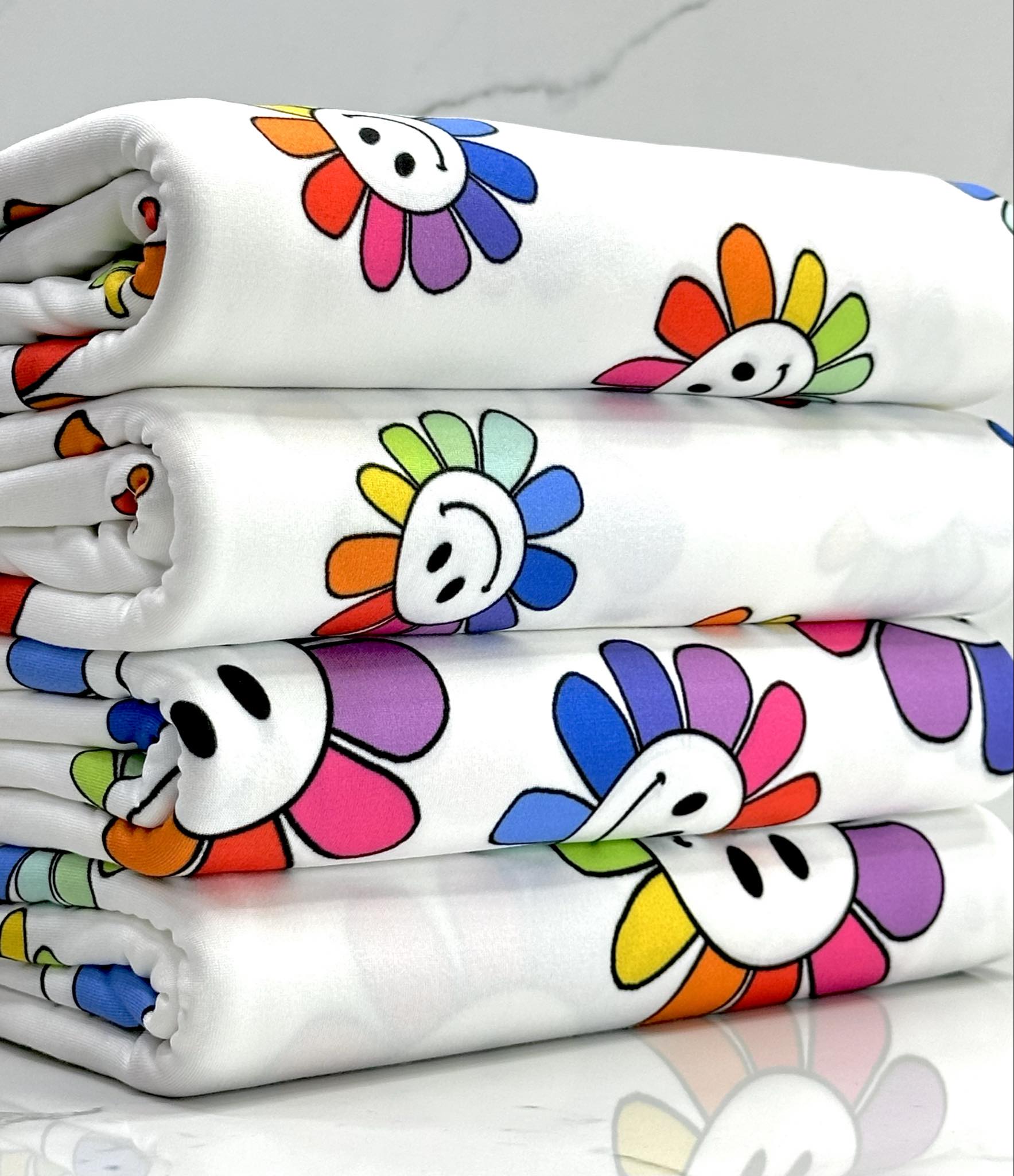 (DBP) HAPPY FACE RAINBOW DAISY FLOWERS ON OFF WHITE(1)