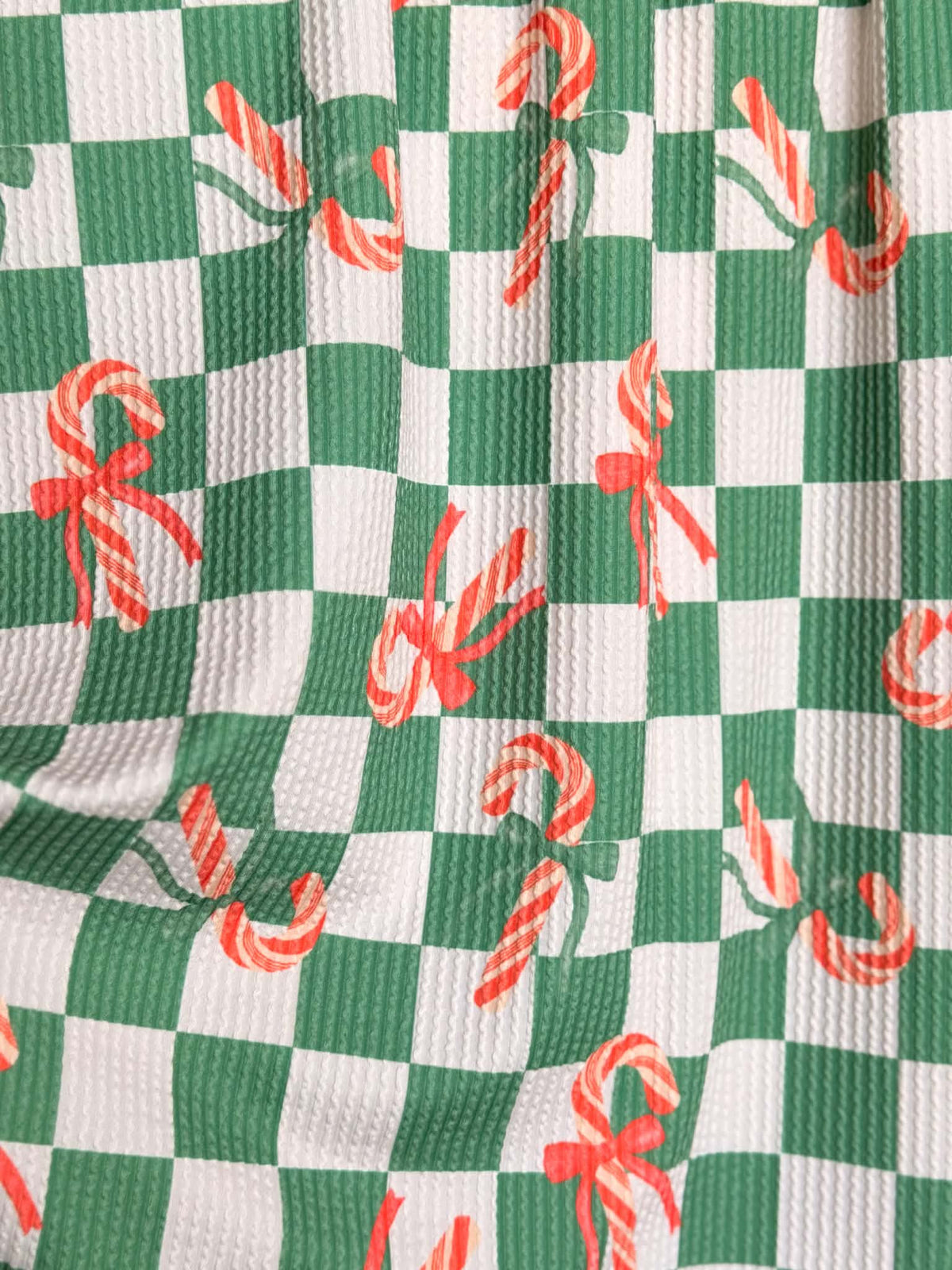 (URBAN RIB) CANDY CANES ON GREEN AND OFF WHITE CHECKERED