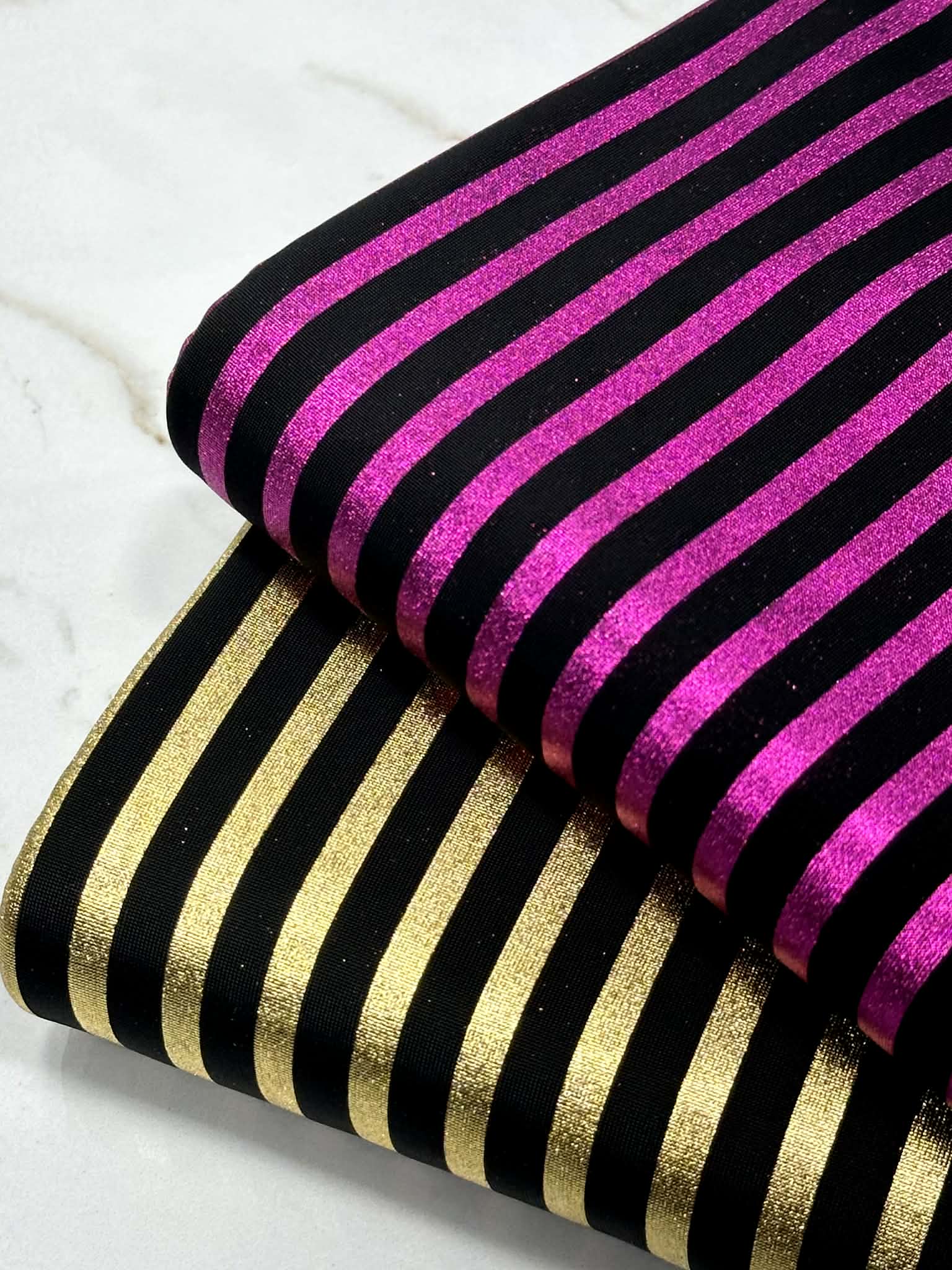(ITY) FOIL GOLD STRIPES ON BLACK