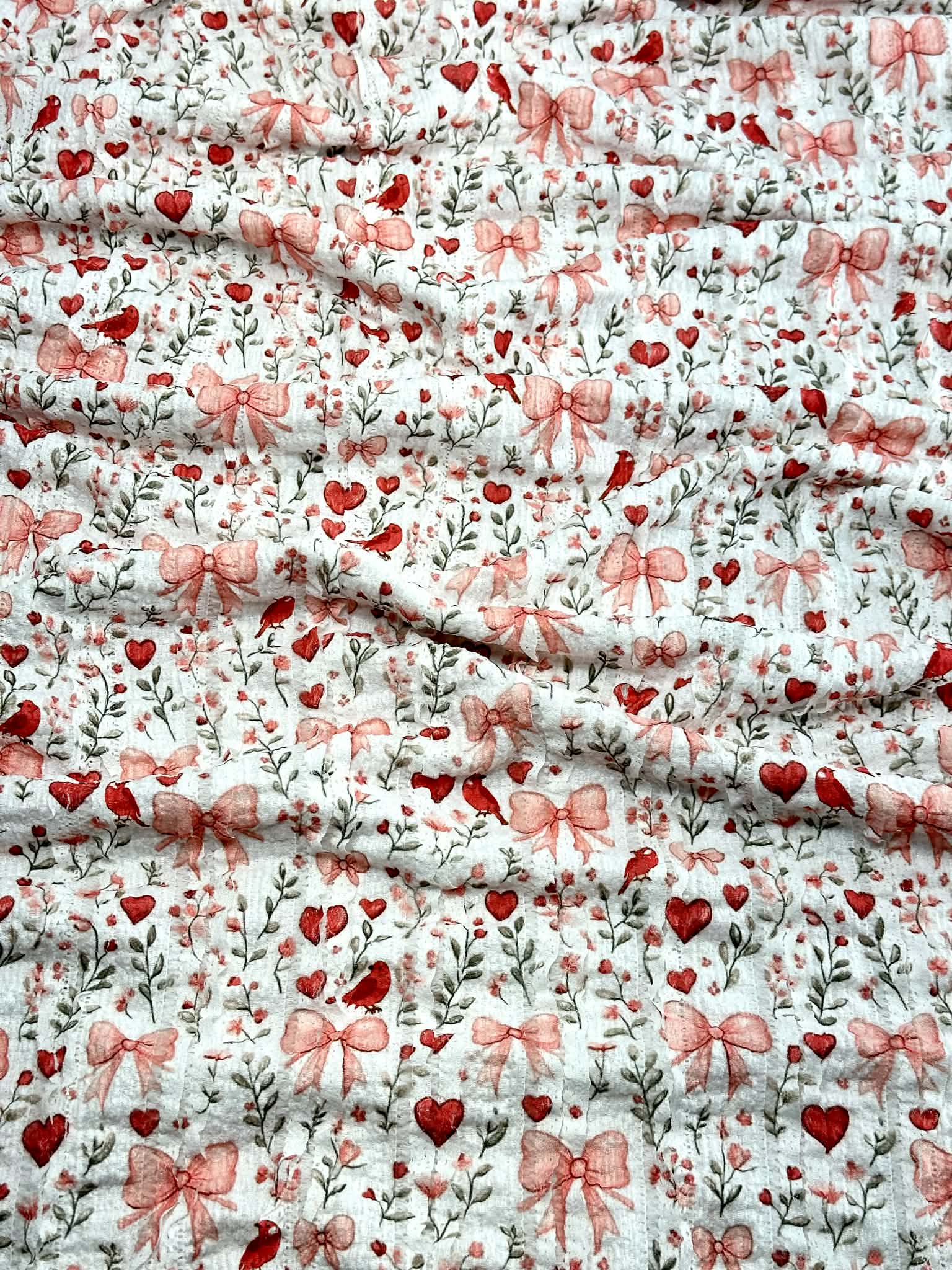 (RUFFLE LACE) HEARTS, BOWS, FLOWERS, AND RED BIRDS ON OFF WHITE