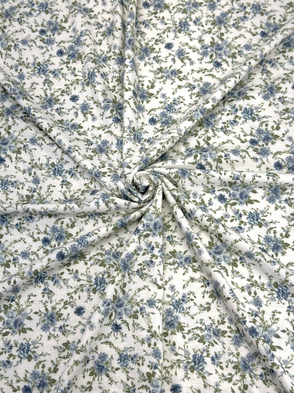 (RAYON MODAL) SMALL VINTAGE BLUE FLORAL ON OFF WHITE