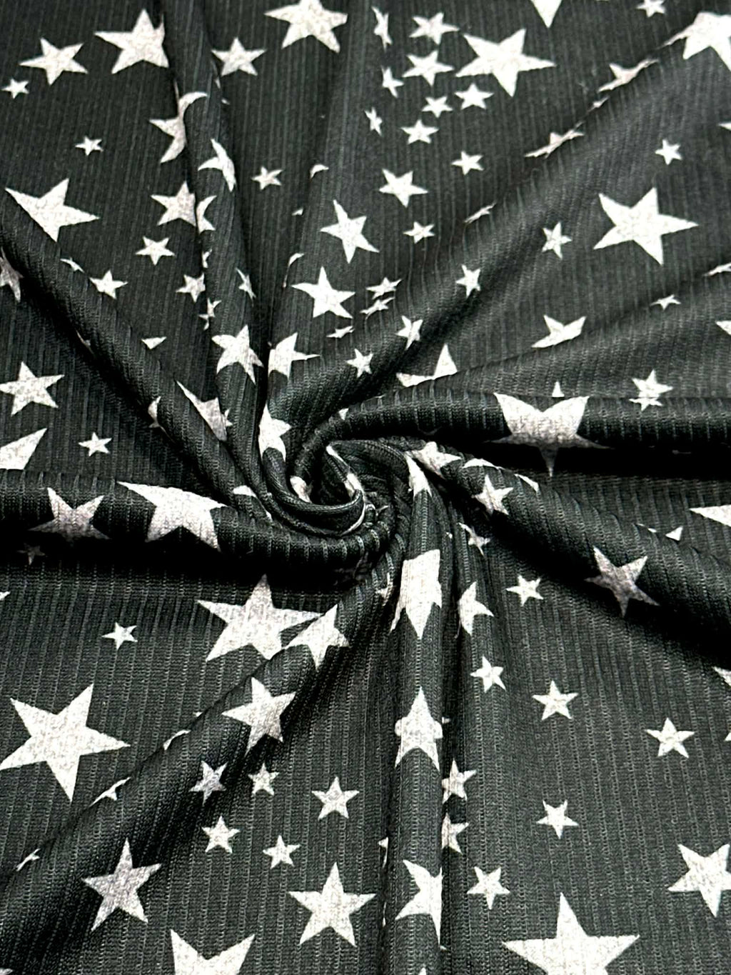 (4X2 YUMMY RIB) SILVER SHIMMER STARS ON BLACK