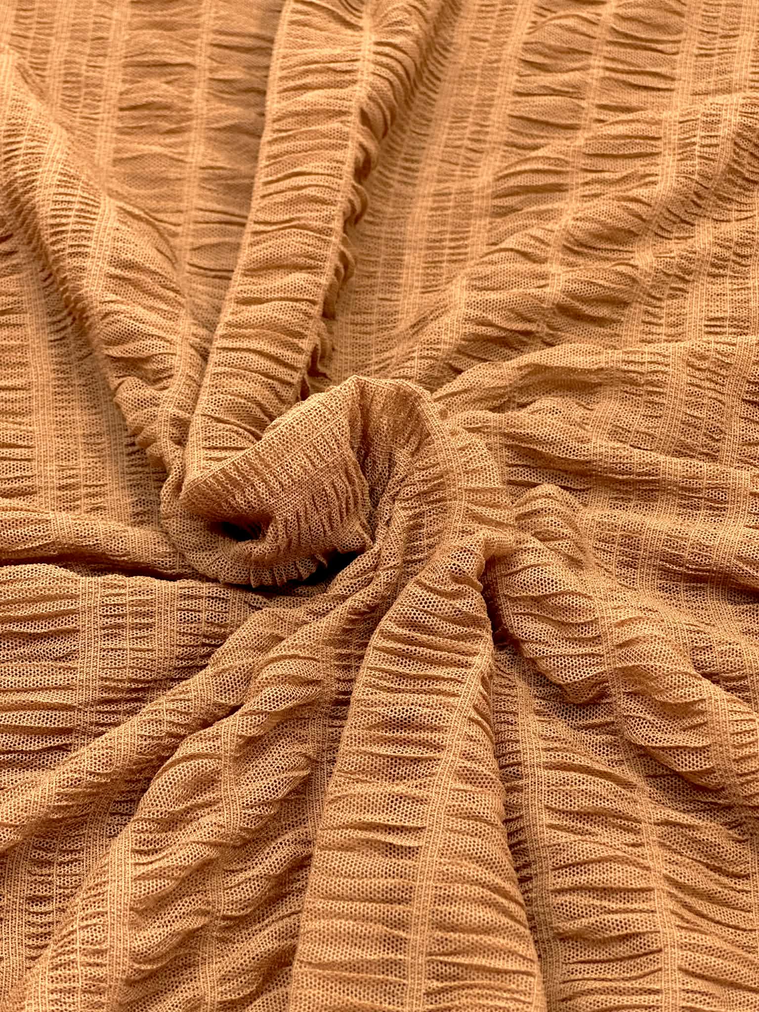 (PLEATED MESH) NEW BROWN