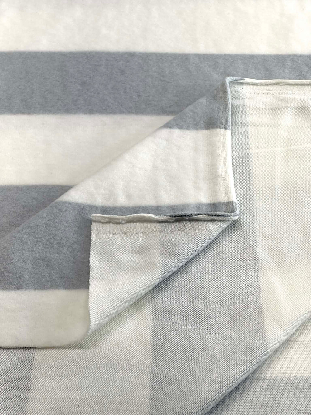 (BRUSHED SWEATER KNIT) GRAY AND OFF WHITE MEDIUM STRIPES