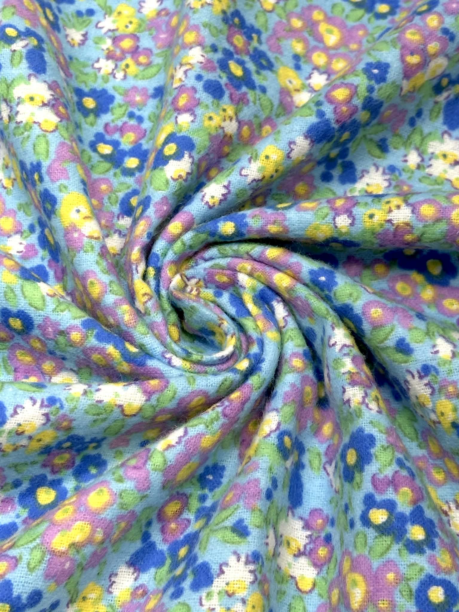 (FLANNEL COTTON) FLORAL PATTERN ON BLUE